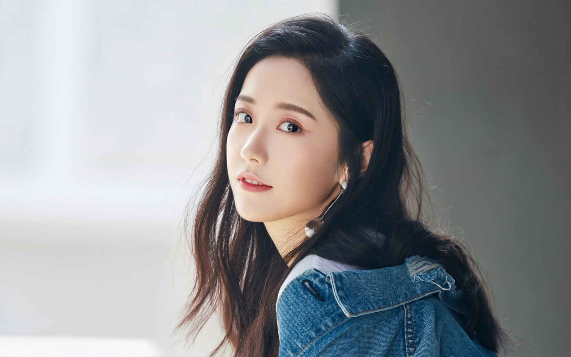 开云体育-NBA裁判判罚引发热议，nba裁判决定比赛