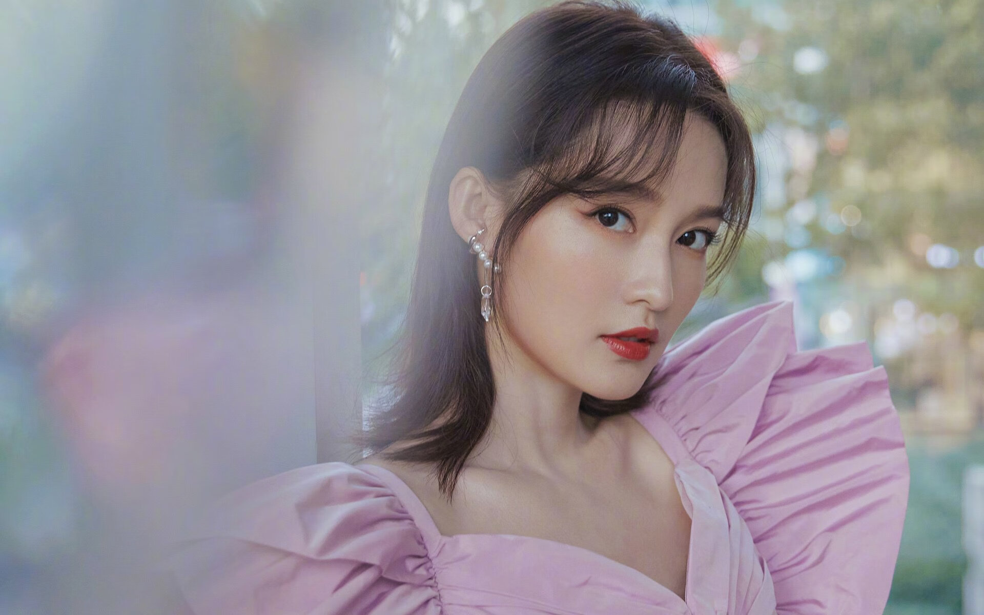 精彩比赛现场掌声不断,气氛热烈,比赛现场精彩纷呈